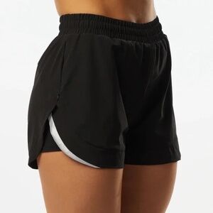 Alphalete Stride Shorts 3" BLACK SMALL